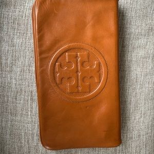 Tory Burch Reva Clutch